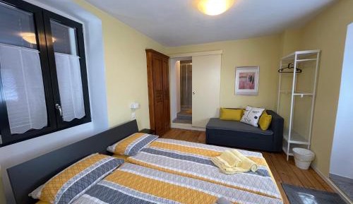 Triple Room with Private Bathroom