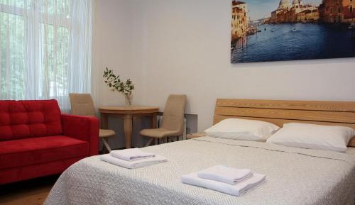 One-Bedroom Apartment