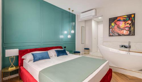 Standard Queen Room