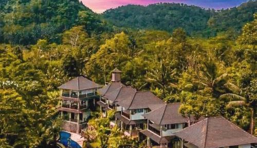 Standard Villa