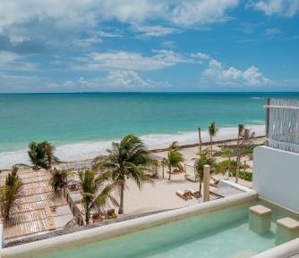 Deluxe Double Room with Balcony and Sea View