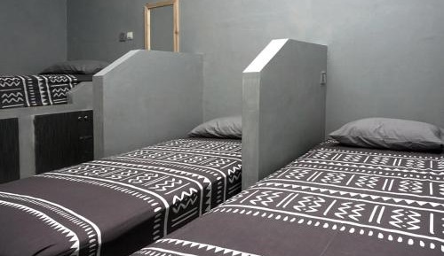 Mixed Dormitory Room