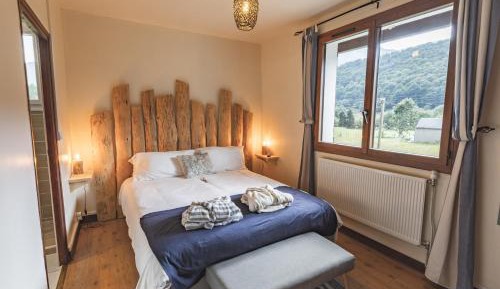 King Room with Mountain View