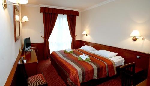 Double or Twin Room with Balcony