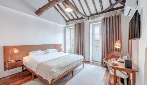 Standard Suite with City View