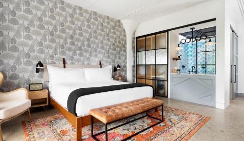 Large Double Room