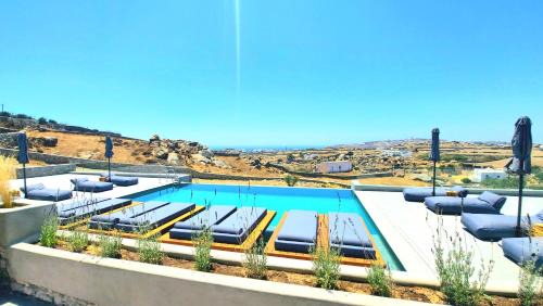 Junior Suite Sharing Pool & Sea View