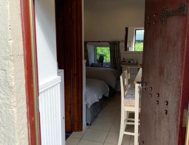 Tiny Twin Room
