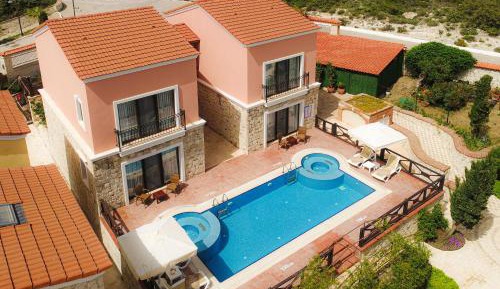 King Room with Pool View