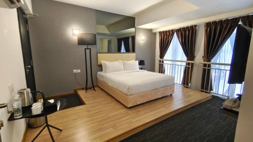 Duplex Room