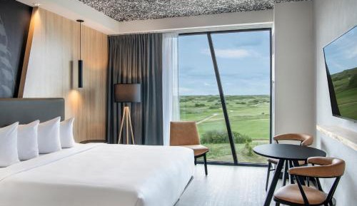 King Room with Garden View