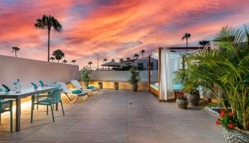 1 Bedroom Bungalow with Extra Large Chill out Terrace