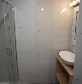 Double or Twin Room with Private External Bathroom