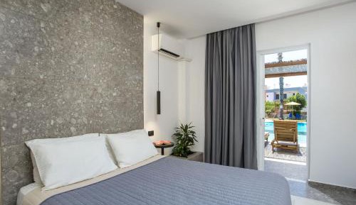 Suite with Private Pool