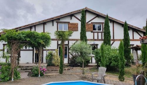 Seven-Bedroom House