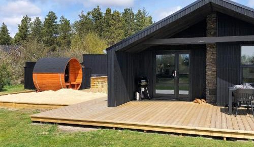 Three-Bedroom Holiday Home 