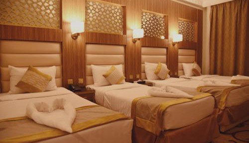 Classic Quadruple Room