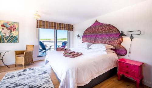 Deluxe Double or Twin Room with Balcony