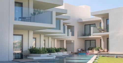 Deluxe Double Room with Side Sea View