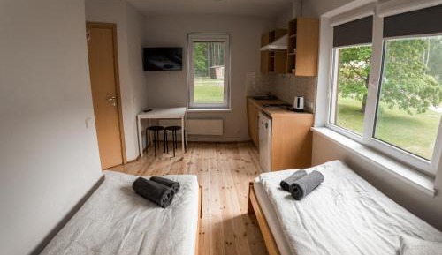 Deluxe Double Room with Shower