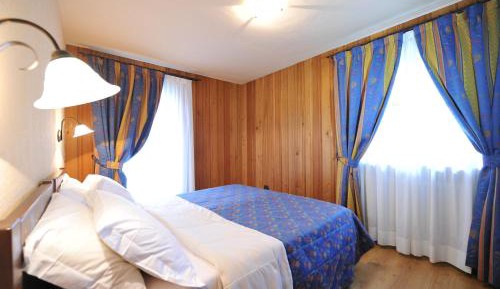 Two-Bedroom Apartment with Garden View