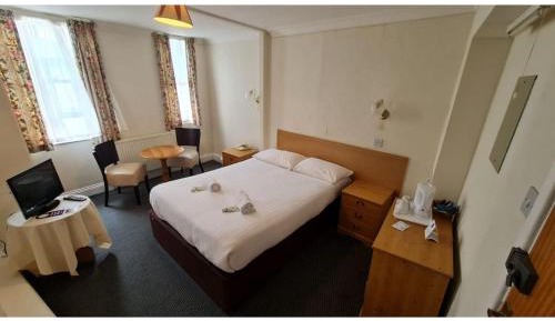 Small Double Room