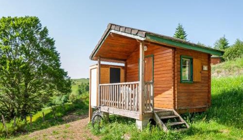 Bungalow with kitchenette and private Toilet