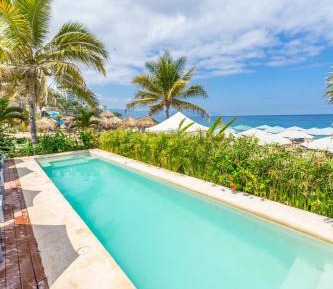 Studio Apartment with Sea View