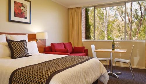 Premium Suite With Park View