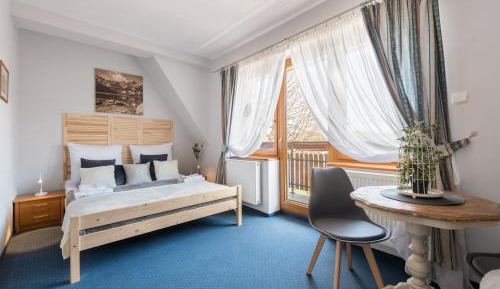 One-Bedroom Apartment (4 Adults)