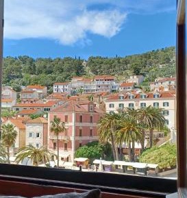 Two-Bedroom Apartment with Sea View