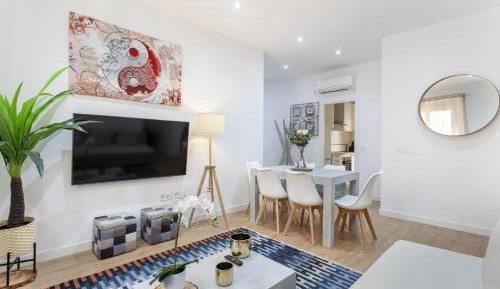 Three-Bedroom Apartment VIII