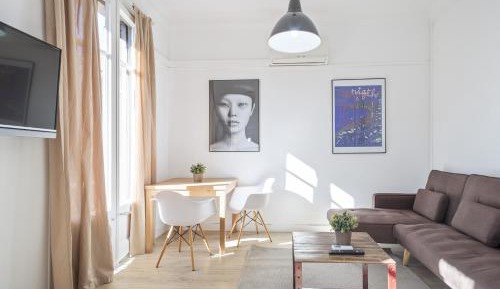 Superior Apartment