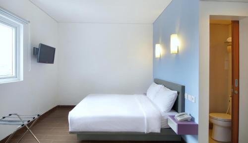 Smart Queen Room