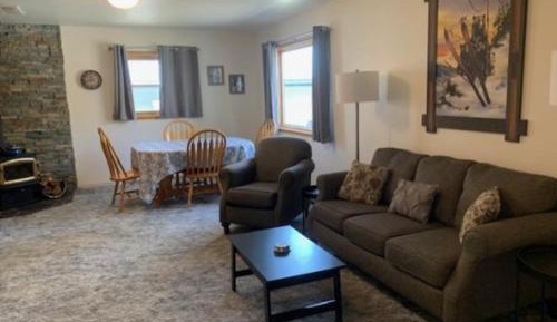 Three-Bedroom Holiday Home 