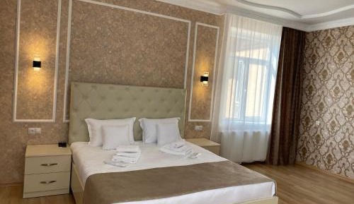 Large Double Room
