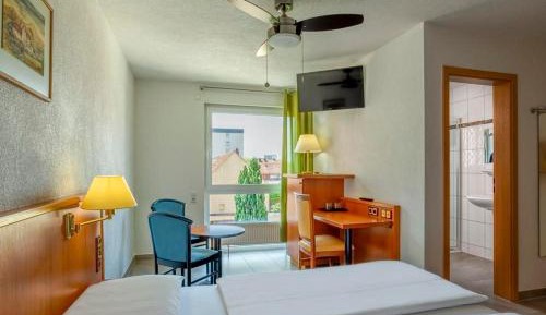 Double Room with Private Bathroom
