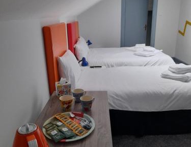 Triple Room with Shower