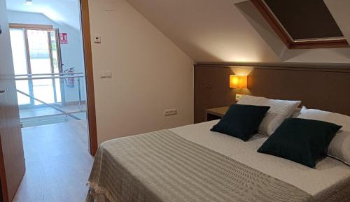 Double Room with Shared Bathroom