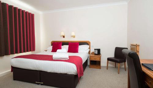 Deluxe King Room