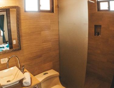 King Suite with Spa Bath