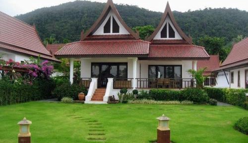 Villa - Beach Front