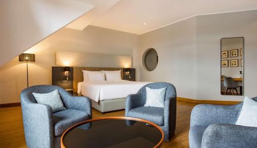 Junior Suite with Balcony