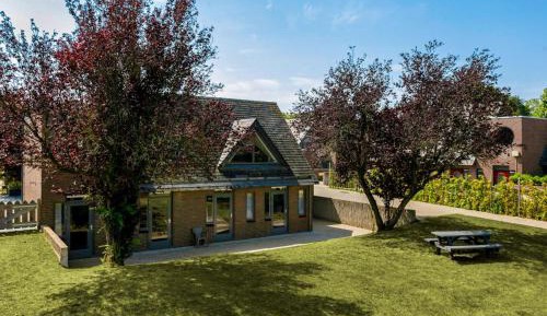 Five-Bedroom Villa