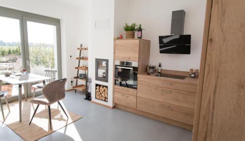 One-Bedroom Apartment with Garden View