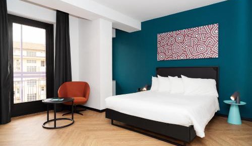 Deluxe Double Room with Extra Bed