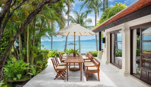 Villa - Beach Front