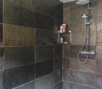Deluxe Double Room with Shower
