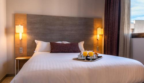 Standard Double Room with inside yard view