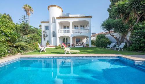 Villa with Sea View